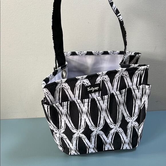 Thirty-one Black and White Geometric Tote NWOT - Picture 5 of 5